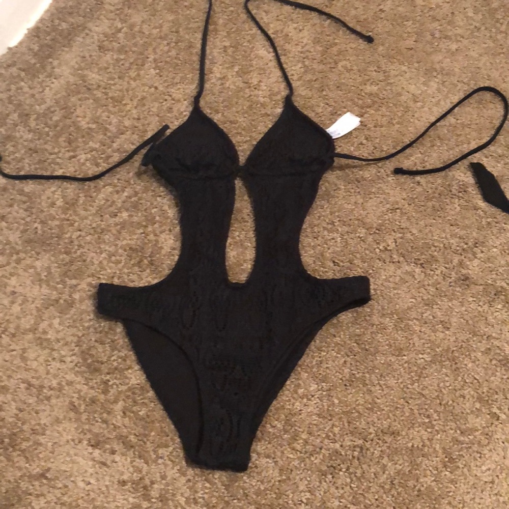 One piece swimsuit